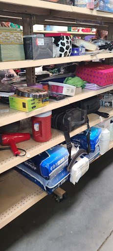 Thrift Store «Goodwill», reviews and photos