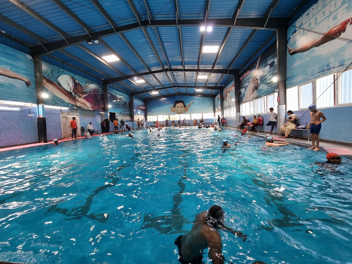 SR indoor swimming pool (Temperature controlled pool) - Swimming ...