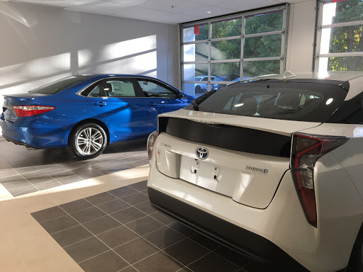 Car Dealer «Vanderstyne Toyota», reviews and photos, 4374 W Ridge Rd, Rochester, NY 14626, USA
