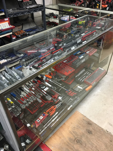 Pawn Shop «Xtreme Pawn - Lindon», reviews and photos, 720 State St, Lindon, UT 84042, USA