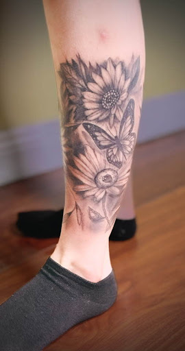 Explore moving tattoo ideas, creative tattoo ideas in Garden Grove, available at Anna Hang Tattoo