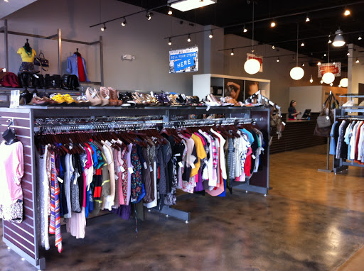 Used Clothing Store «Uptown Cheapskate», reviews and photos, 11255 Huebner Rd #205, San Antonio, TX 78230, USA