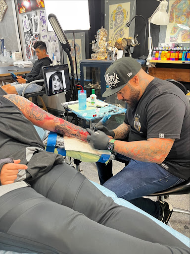 Tattoo Shop «Oriana Tattoo Studio», reviews and photos, 219 71st St, Miami Beach, FL 33141, USA