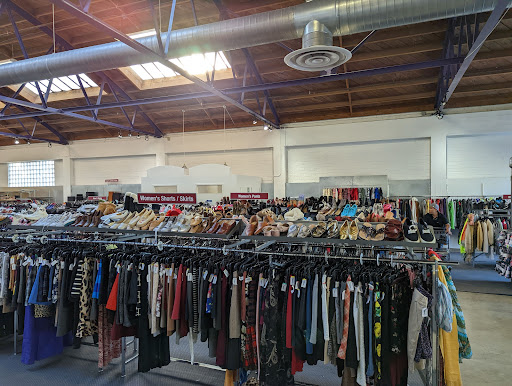 Thrift Store «Goodwill», reviews and photos