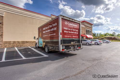 Self-Storage Facility «CubeSmart Self Storage», reviews and photos, 2460 Mirror Lake Blvd, Villa Rica, GA 30180, USA