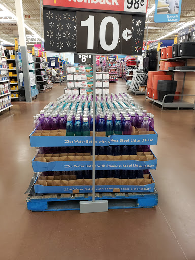 Department Store «Walmart Supercenter», reviews and photos, 7450 Cypress Gardens Blvd, Winter Haven, FL 33884, USA