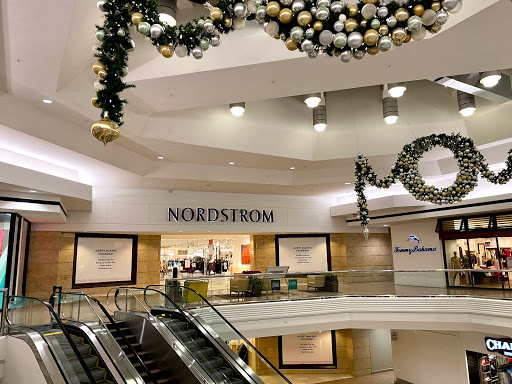 Department Store «Nordstrom Westfarms», reviews and photos, 600 W Farms Mall, Farmington, CT 06032, USA
