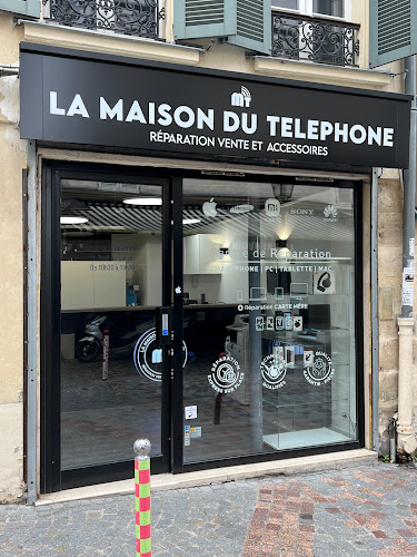 LA MAISON DU TÉLÉPHONE à Charenton-le-Pont
