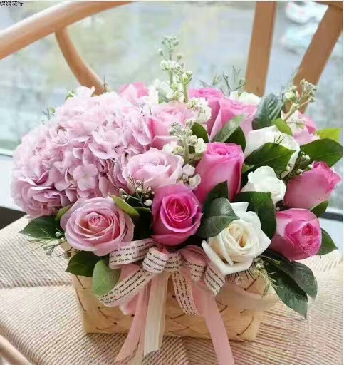 Florist «Summer Breeze Flowers & Gifts», reviews and photos, 9700 Medlock Bridge Rd #180, Johns Creek, GA 30097, USA