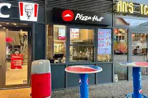 Pizza Hut Darmstadt, Luisenplatz image