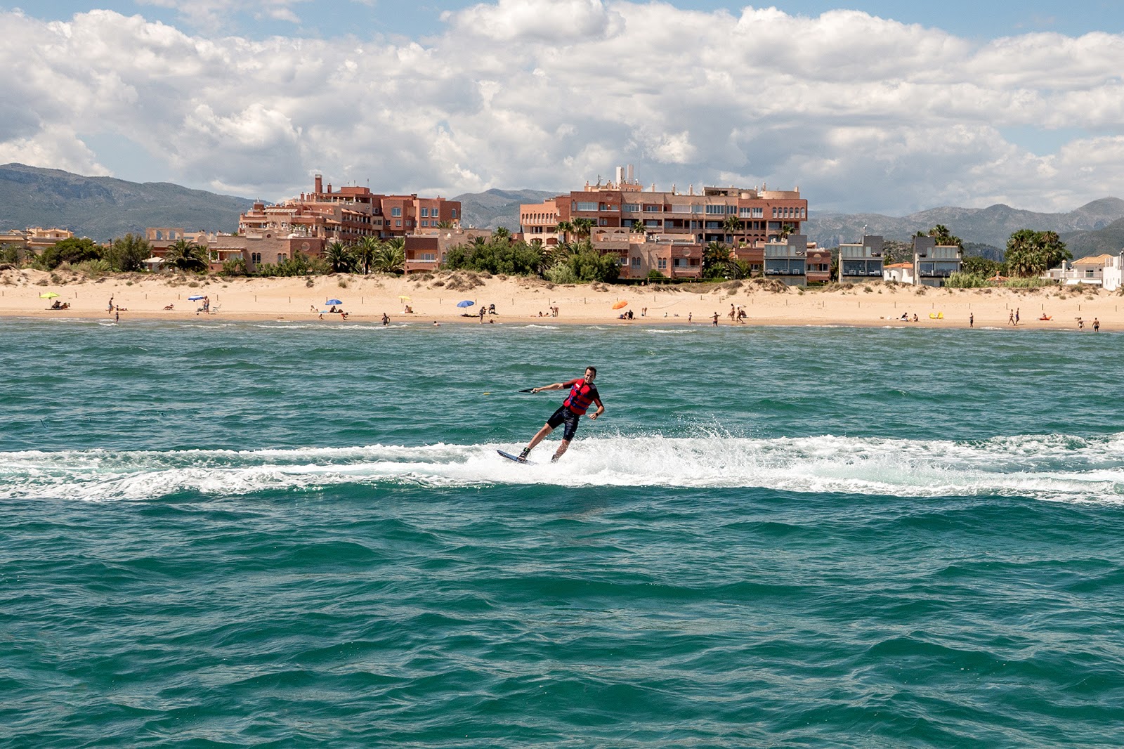 Playa Oliva Nova'in fotoğrafı düz ve uzun ile birlikte