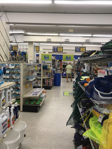 Marine Supply Store «West Marine», reviews and photos, 3905 W Cypress St, Tampa, FL 33607, USA
