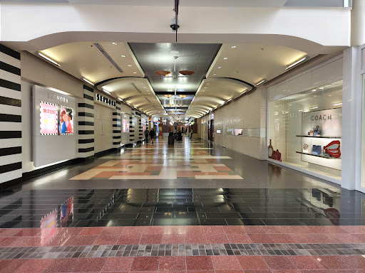 Shopping Mall «Walden Galleria», reviews and photos, 1 Walden Galleria, Buffalo, NY 14225, USA