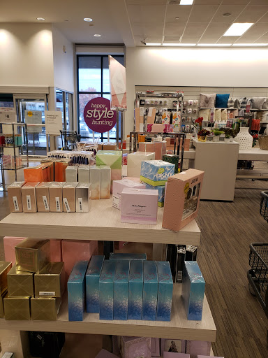 Department Store «Nordstrom Rack Perimeter Expo», reviews and photos, 1201 Hammond Dr NE, Dunwoody, GA 30346, USA