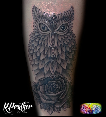 Explore fishing pole tattoo ideas, creative tattoo ideas in Saint Petersburg, available at Buku Tattoo Studio