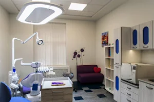 "Zobu Feja" zobārstniecības klīnika bērniem un vecākiem image