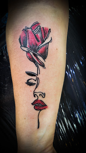 Explore triathlon tattoo ideas, creative tattoo ideas in Fort Worth, available at The Bearded Moon Tattoo Studio