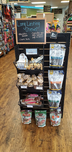 Pet Supply Store «EarthWise Pet Supply», reviews and photos, 7316 Yankee Rd, Liberty Township, OH 45044, USA