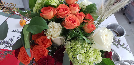 Florist «Tanglewoods Floral Boutique», reviews and photos, 759 Ocean Shores Blvd NW, Ocean Shores, WA 98569, USA