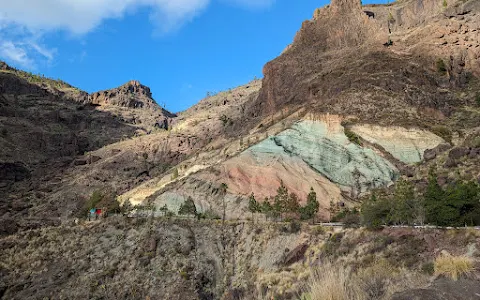 Los Azulejos De Veneguera (Rainbow Rocks) image