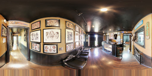 Body Piercing Shop «In 2 Skin Tattoo & Piercing», reviews and photos, 2738 Pacific Ave, Stockton, CA 95204, USA