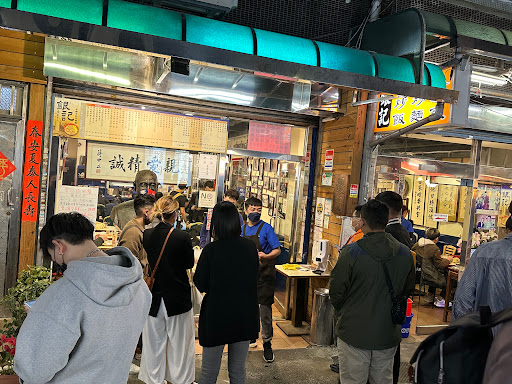 銀記手擀刀切牛肉麵