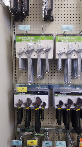 Hardware Store «Harbor Freight Tools», reviews and photos, 920 E 104th Ave, Thornton, CO 80233, USA