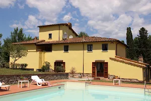 Borgo Santa Maria in Valle Country House Tuscany FerienHaus Landhaus Toskana Urlaub nahe Fattoria La Vialla Monalisa Leonardo image