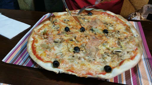 Ristorante Pizzeria Il Cocco di Mamma in Branca, Provincia di Perugia