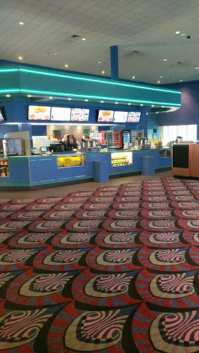 Movie Theater «Showcase Cinemas Seekonk Route 6 », reviews and photos, 100 Commerce Way, Seekonk, MA 02771, USA