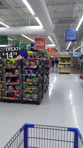 Department Store «Walmart Supercenter», reviews and photos, 3003 N Highway 61, Muscatine, IA 52761, USA