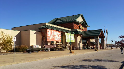 Outlet Mall «St. Louis Outlet Mall», reviews and photos, 5555 St.Louis Mills Blvd, Hazelwood, MO 63042, USA