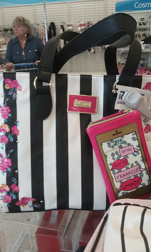 Clothing Store «Ross Dress for Less», reviews and photos, 6416 Carlisle Pike, Mechanicsburg, PA 17050, USA