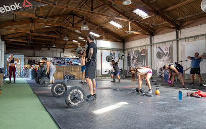 Manada 396 Crossfit - Matta Ote. 525, Ñuñoa, Región Metropolitana, Chile