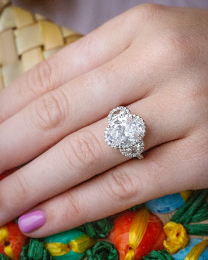 Jewelry Store «Lee Michaels Fine Jewelry», reviews and photos, 7400 San Pedro Ave #422, San Antonio, TX 78216, USA