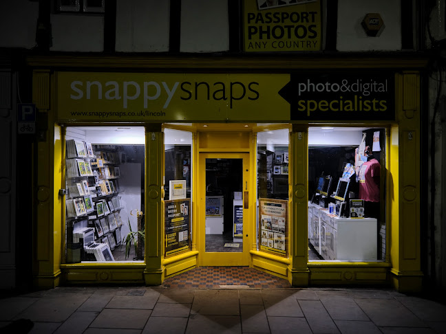 Snappy Snaps - Photography studio