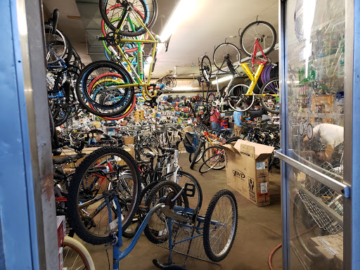 Bicycle Repair Shop «Michigan Bicycle Services», reviews and photos, 25909 Coolidge Hwy, Oak Park, MI 48237, USA