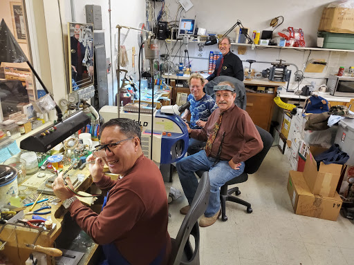 Jewelry Repair Service «Gold Rush Jewelers - Rohnert Park», reviews and photos, 6372 Commerce Blvd, Rohnert Park, CA 94928, USA