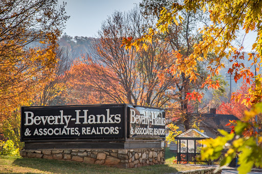 Real Estate Agents «Asheville, Beverly-Hanks & Associates, REALTORS», reviews and photos, 300 Executive Park, Asheville, NC 28801, USA