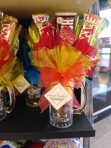 Supermarket «Save Mart Supermarkets», reviews and photos, 4043 W Clinton Ave, Fresno, CA 93722, USA