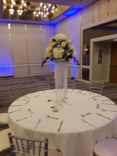 Florist «Omel Flowers», reviews and photos, 5898 W 16th Ave, Hialeah, FL 33012, USA