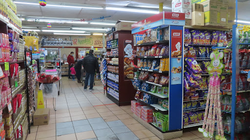 Grocery Store «Gonzales Supermarket», reviews and photos, 652 Collins St, Joliet, IL 60432, USA