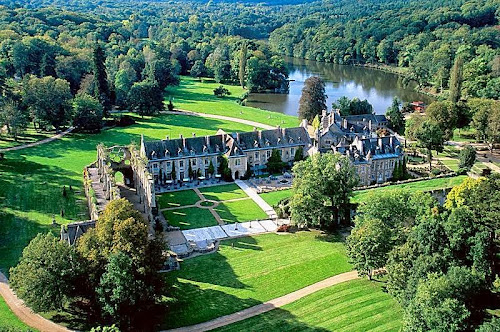 Abbaye des Vaux de Cernay à Cernay-la-ville