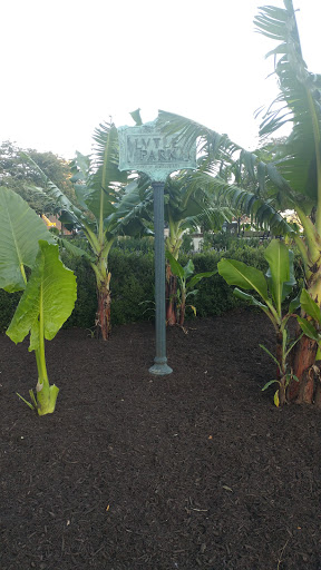 Park «Lytle Park», reviews and photos, 501 E 4th St, Cincinnati, OH 45202, USA