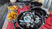 Moules-frites du Restaurant Chez Les Petites à Saint-Denis-d'Oléron - n°11