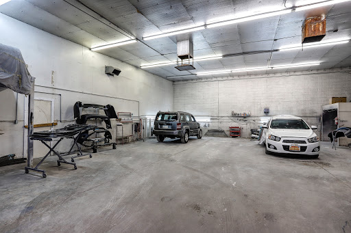 Auto Body Shop «Campus Body Salon Ltd.», reviews and photos, 1139 E Curry Rd # 21, Tempe, AZ 85281, USA