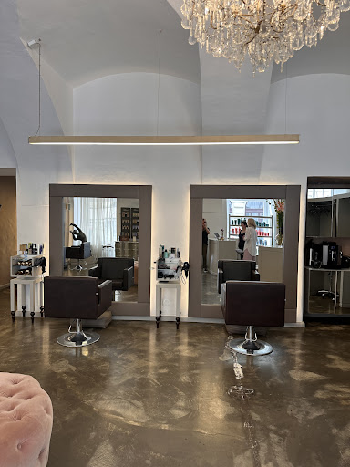 DIE WIENER FRISEURE In Vienna