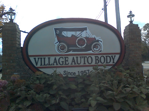 Auto Body Shop «Village Auto Body», reviews and photos, 3957 Brecksville Rd, Richfield, OH 44286, USA