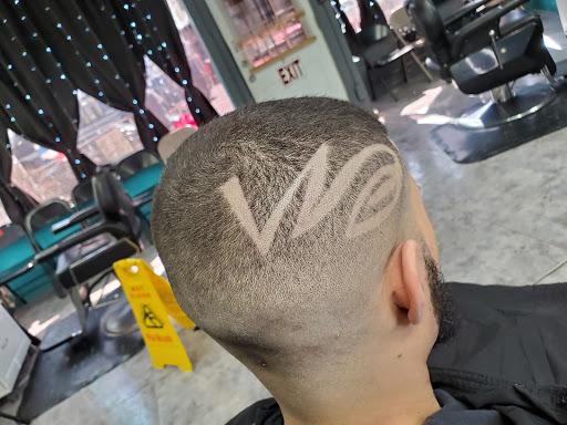 Barber Shop «Los Bambinos Barbershop», reviews and photos, 428 New Britain Ave, Hartford, CT 06106, USA