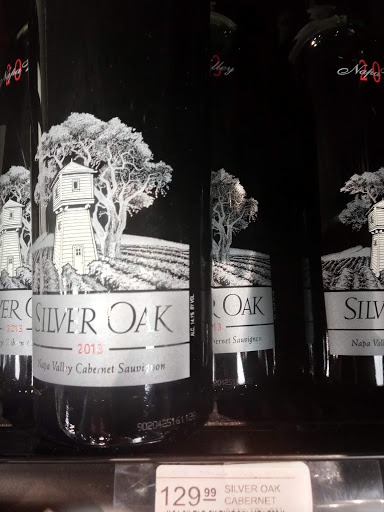 Liquor Store «Wine Chateau», reviews and photos, 1021 St George Ave #1, Colonia, NJ 07067, USA